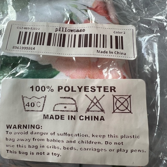 2 NEW Floral Birds Pillowcases Cover Polyester Zipper Washable 17in X 17in Soft - Picture 3 of 11